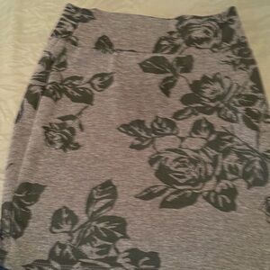 Forever 21 Rose skirt